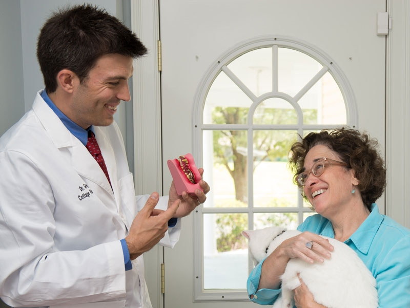 We strongly believe in caring for your pet's oral health... We strongly believe in caring for your pet's oral health...