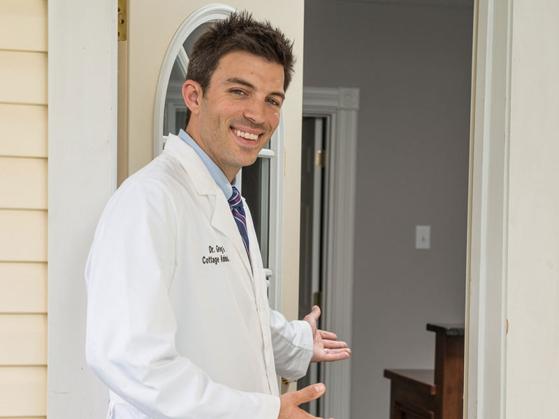 Welcome to Cottage Animal Clinic! Come on in... Welcome to Cottage Animal Clinic! Come on in...